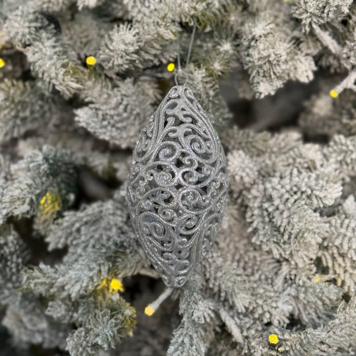 Прикраса новорічна Овал ажурний великий - срібний