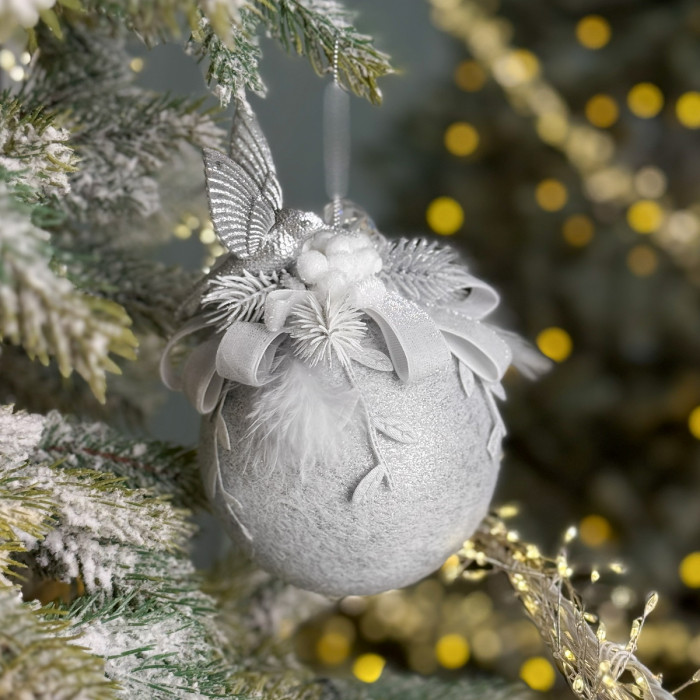 Decorated Ball 10 cm Silver with Silver Bow and Hummingbird