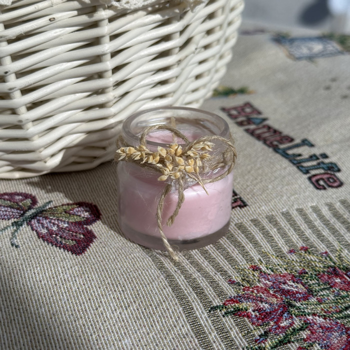 Великодня свічка рожева в скляній баночці з декором маленька