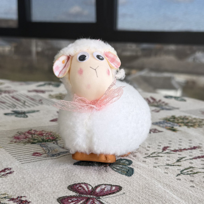 Великодній декоративний баранчик білий