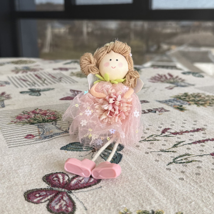 Пасхальная декоративная кукла розовая с цветком