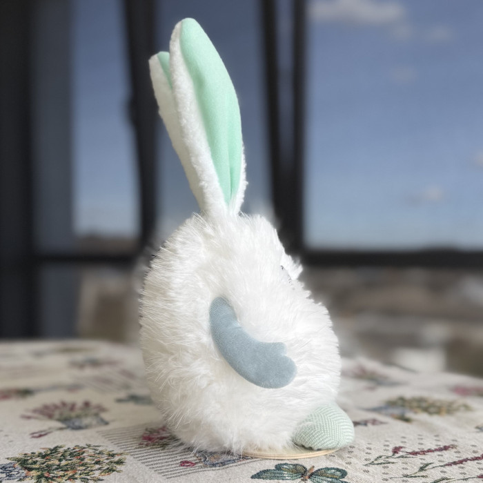 Великодній декоративний зайчик білий малий